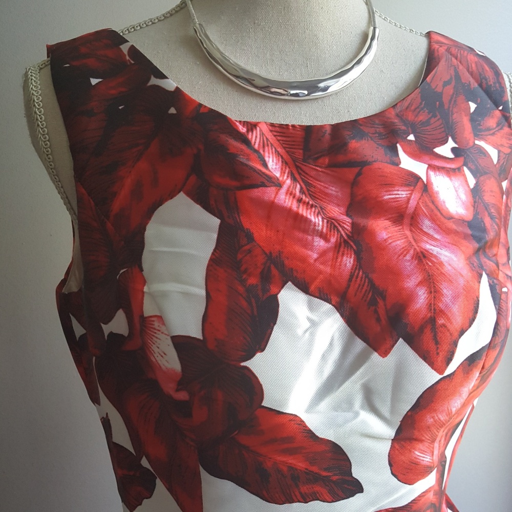 Chi Chi London (Modcloth) Dress Size 8 NWT